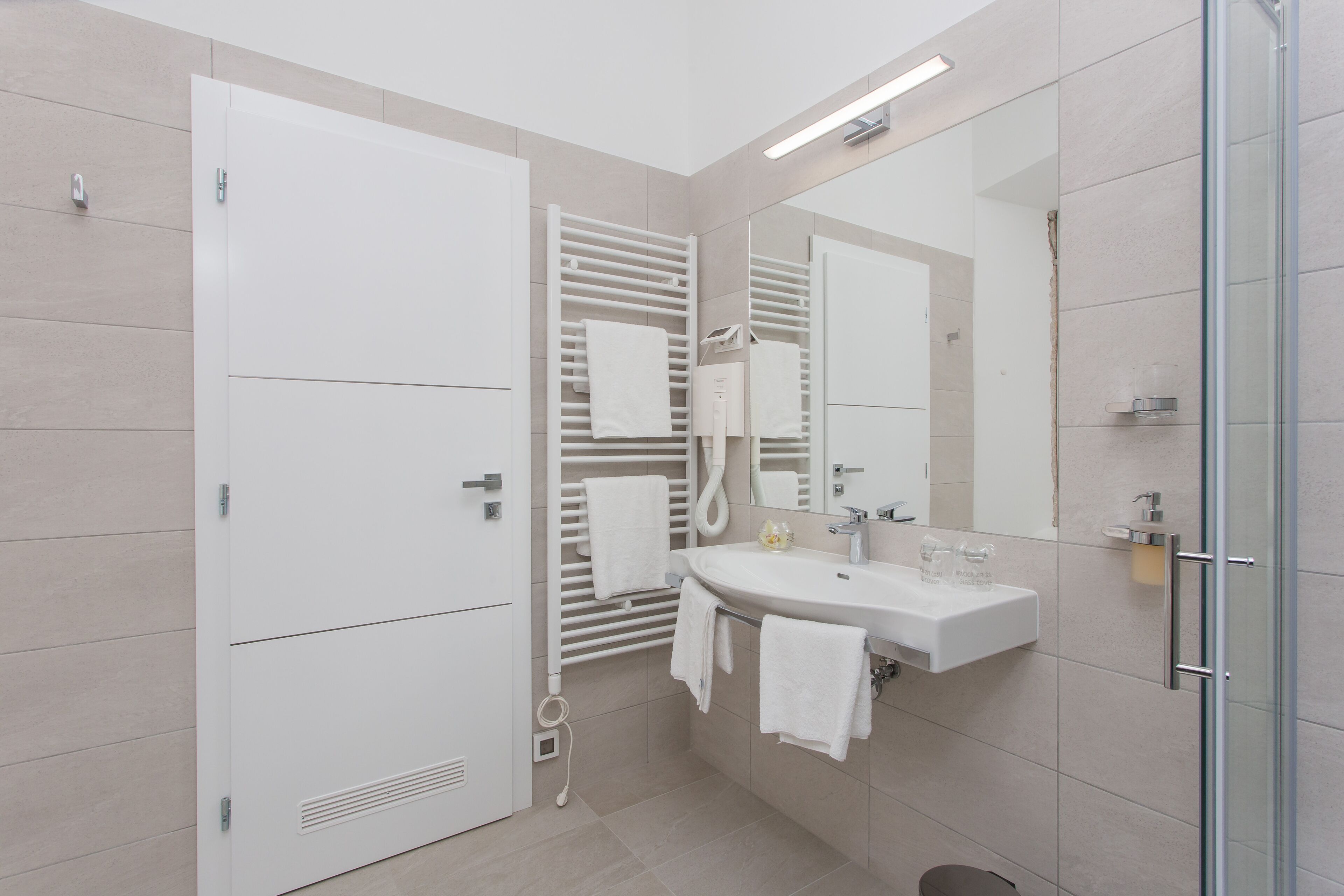 Photo - Klarisa Palace Rooms