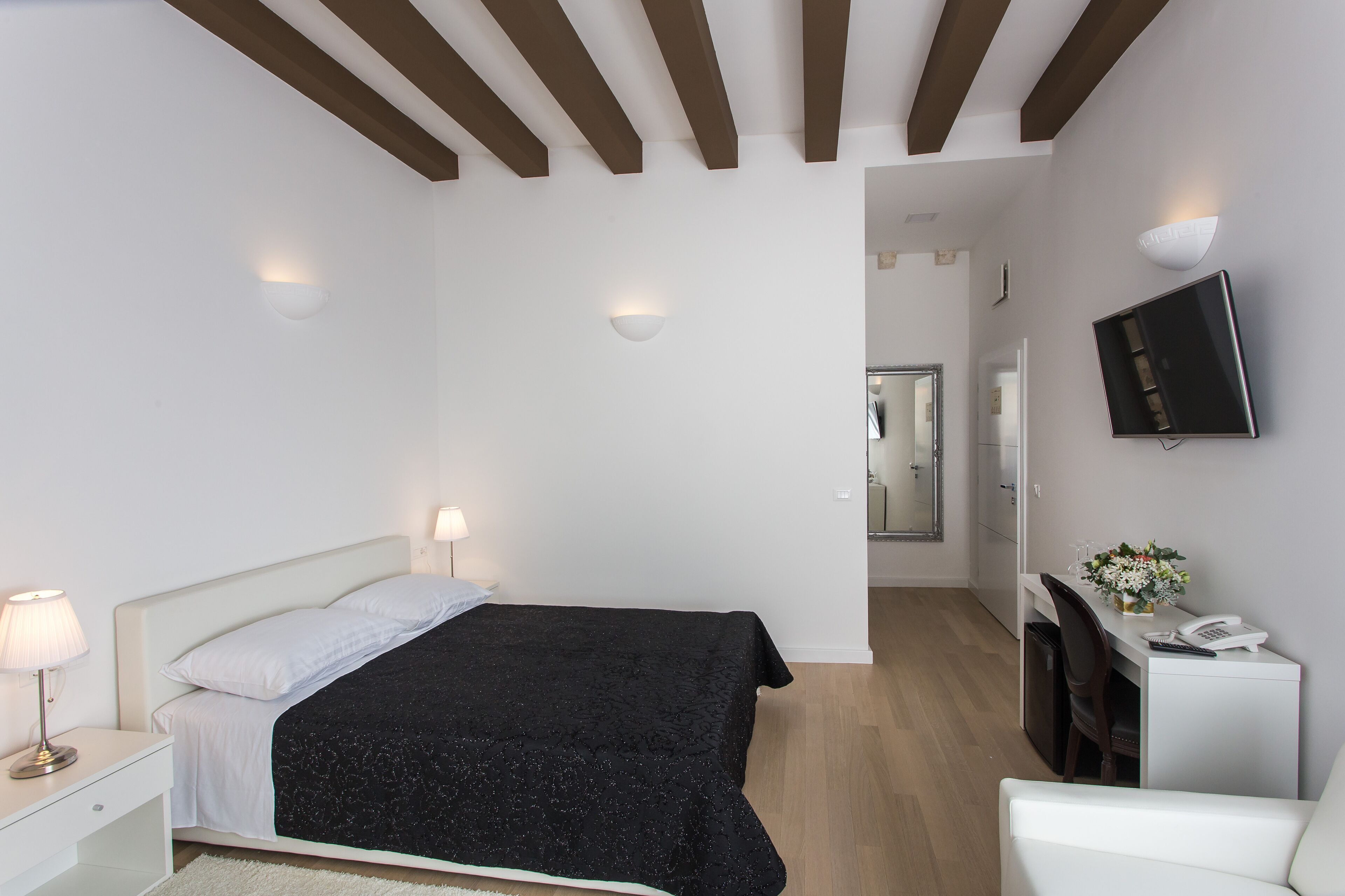 Chambres insonorisées, lits bébé (gratuits), Wi-Fi gratuit