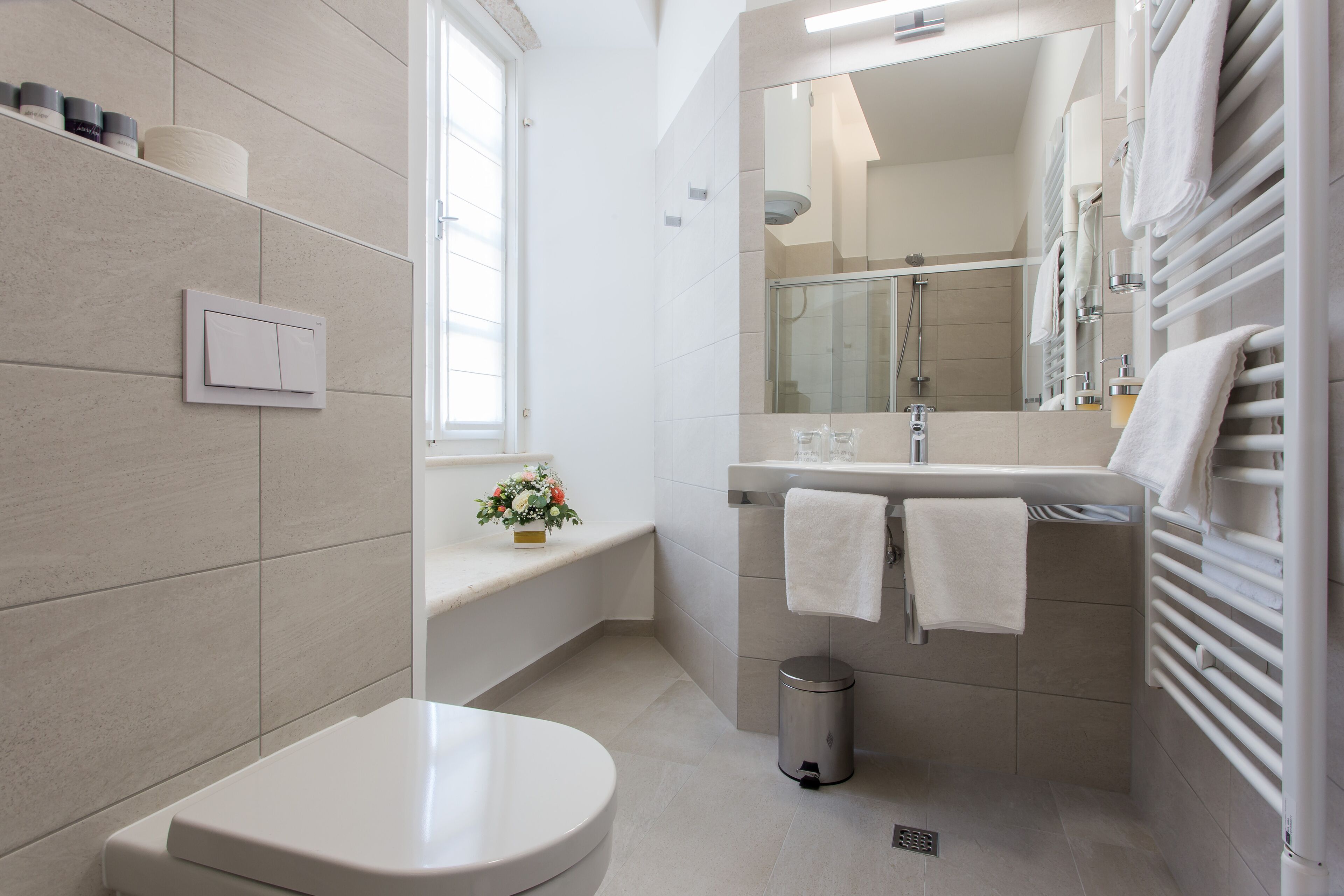 Photo - Klarisa Palace Rooms