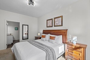 3 Schlafzimmer, Bügeleisen/Bügelbrett, WLAN, Bettwäsche