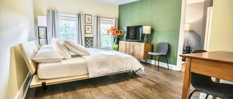 2 makuuhuonetta, Wi-Fi, vuodevaatteet