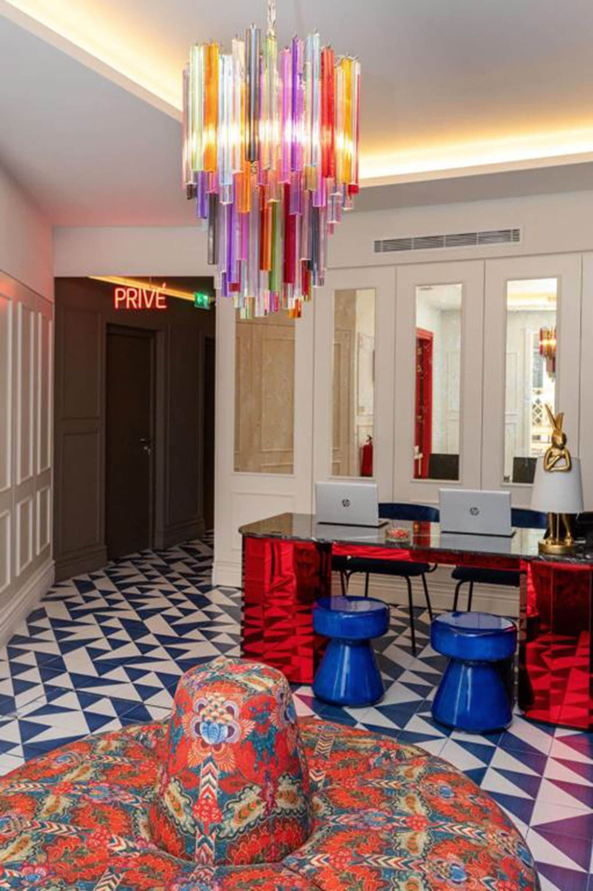 Foto - Upon Angels - Adults Only