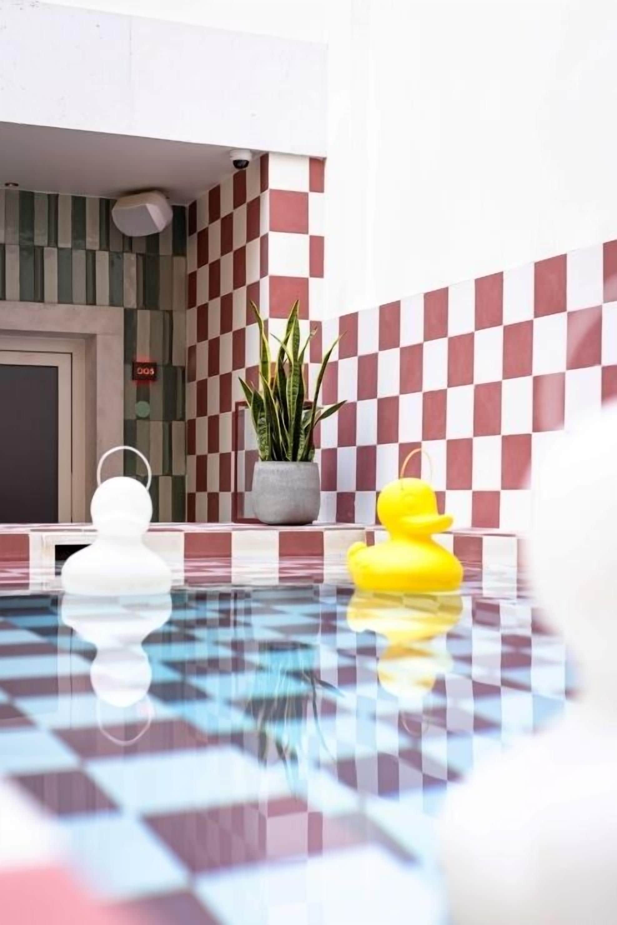 Photo - Upon Angels - Adults Only