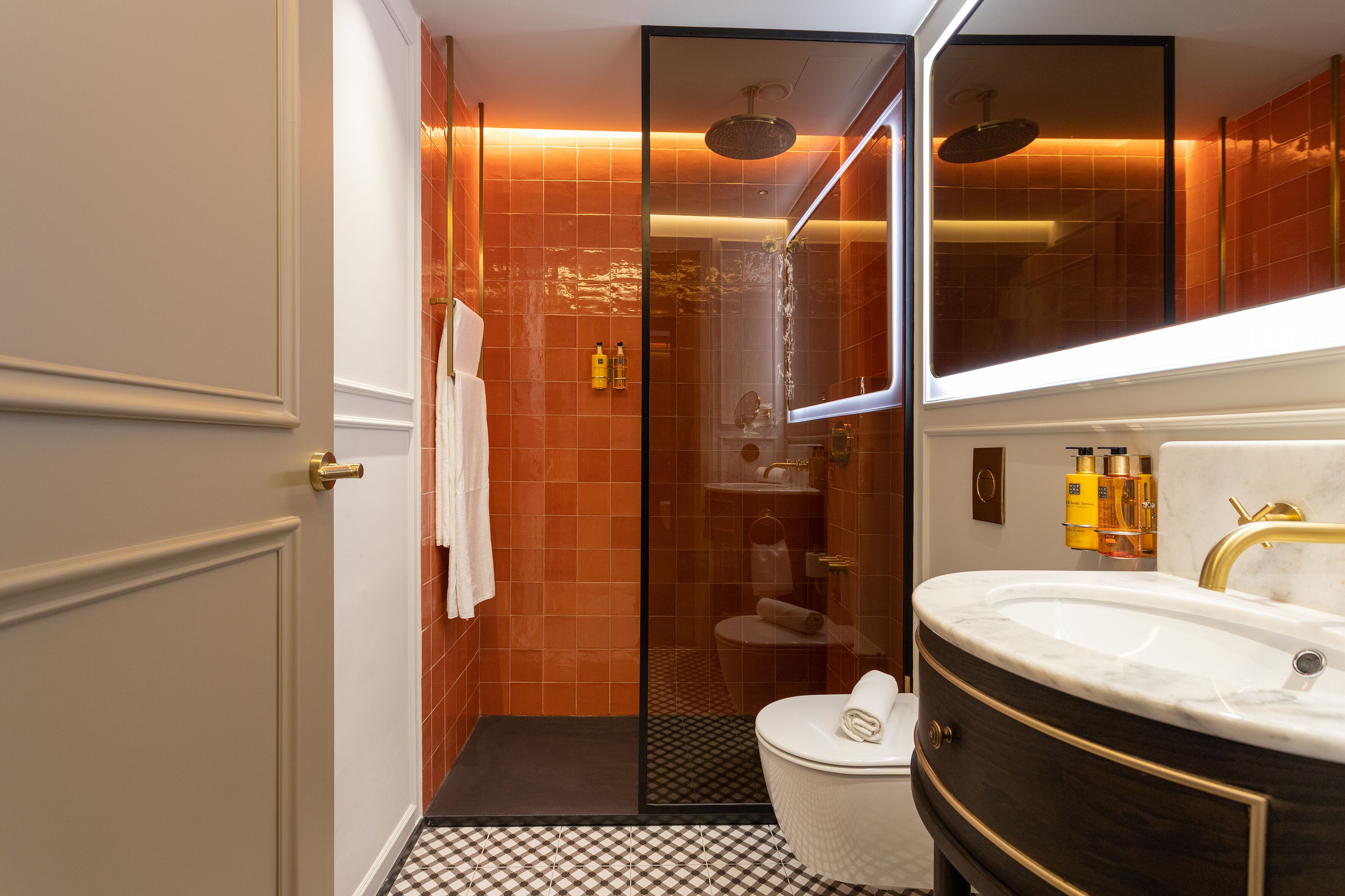 Photo - Upon Angels - Adults Only