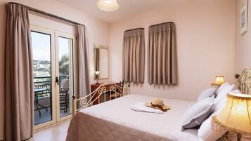 3 bedrooms, in-room safe, travel crib, WiFi (free)