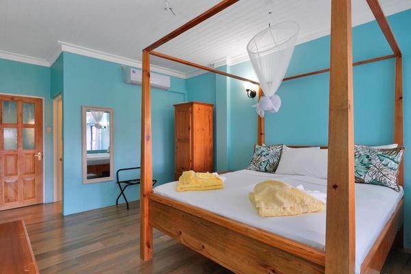 Bedroom. Interior and views may vary based on location and availability.