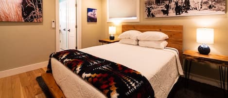 1 Schlafzimmer, BĂŒgeleisen/BĂŒgelbrett, kostenloses WLAN, BettwĂ€sche