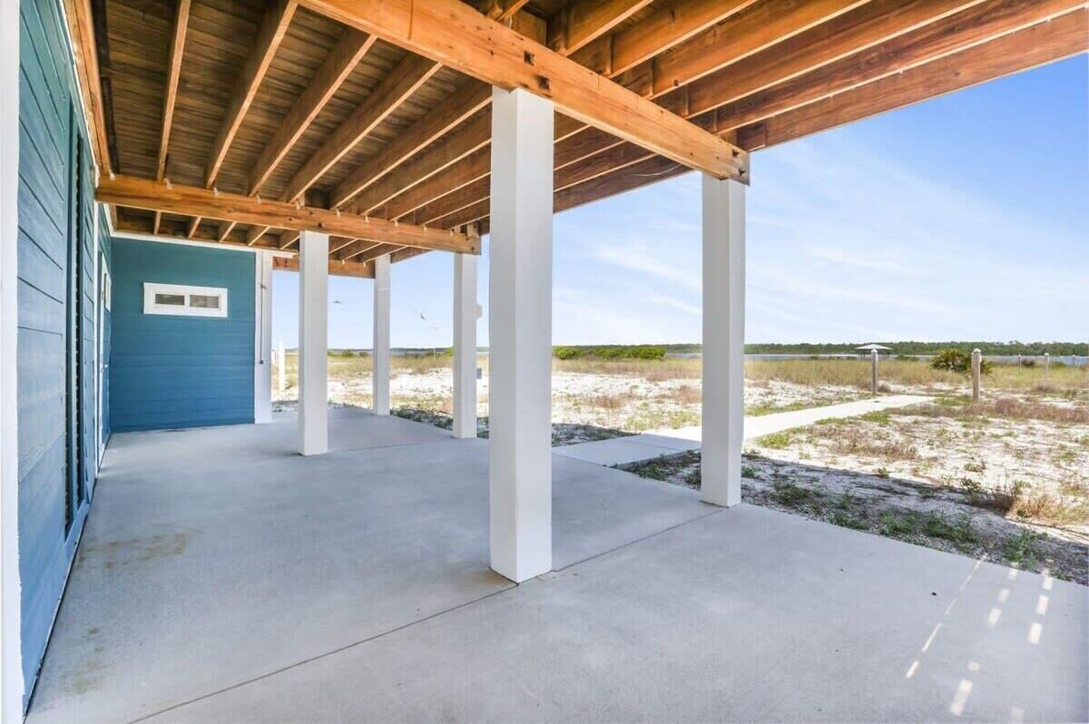 Covered rear patio