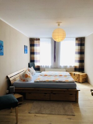 2 bedrooms, bed sheets