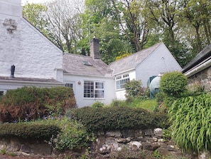 Cottage | Exterior