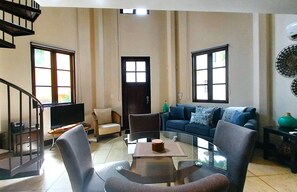 Studio | 1 phòng ngủ 