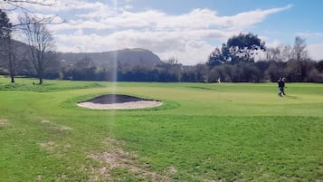 Cottage | Golf