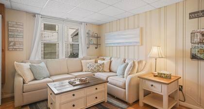 DeweyBeach 2BR Ground Floor Condo. Family-Friendly, quiet, clean, walk to beach!