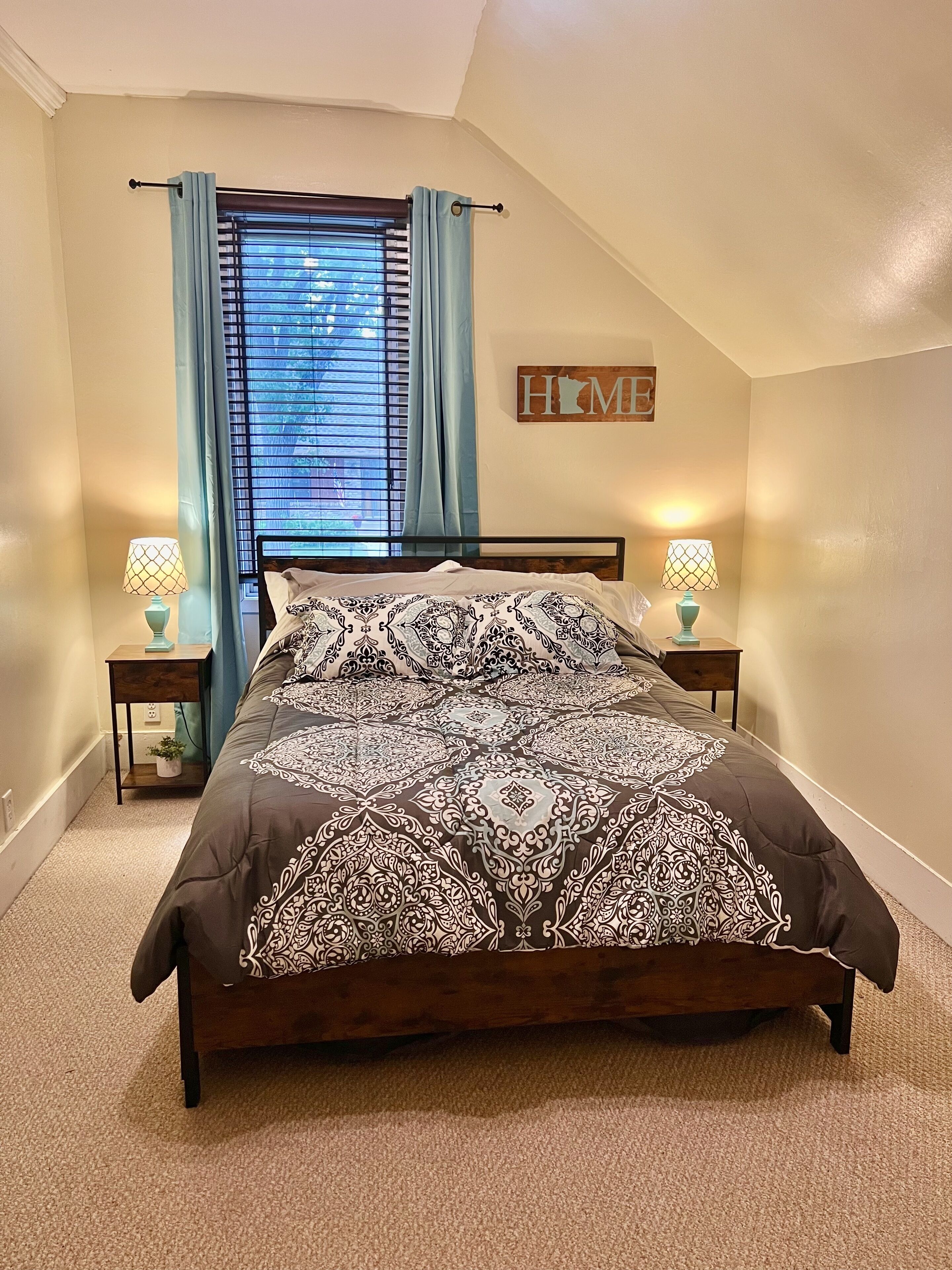 200' of Shoreline on Foot Lake! Great fishing and swimming in Willmar