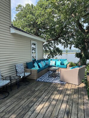 Terrace/patio - 200' of Shoreline for Great Fishing - Park Place on Foot Lake in Willmar MN (Willmar)
