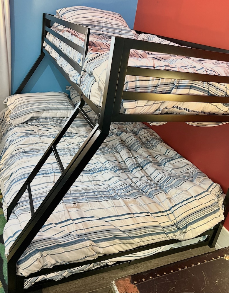 200' of Shoreline on Foot Lake! Great fishing and swimming in Willmar