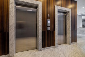 Elevator