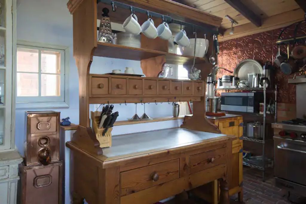 Spectacular Mountain View, Historic House