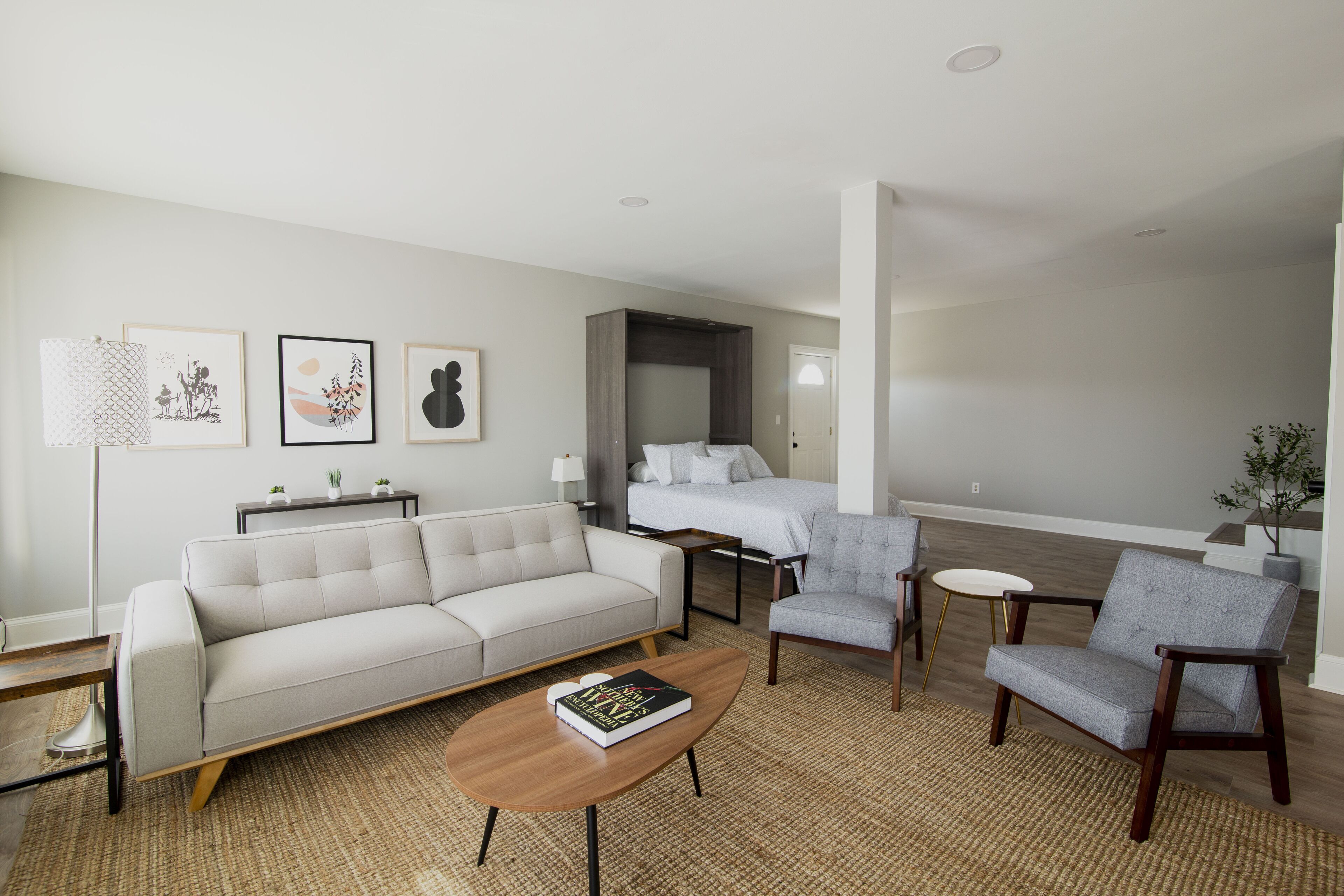 Charming Modern Farmhouse