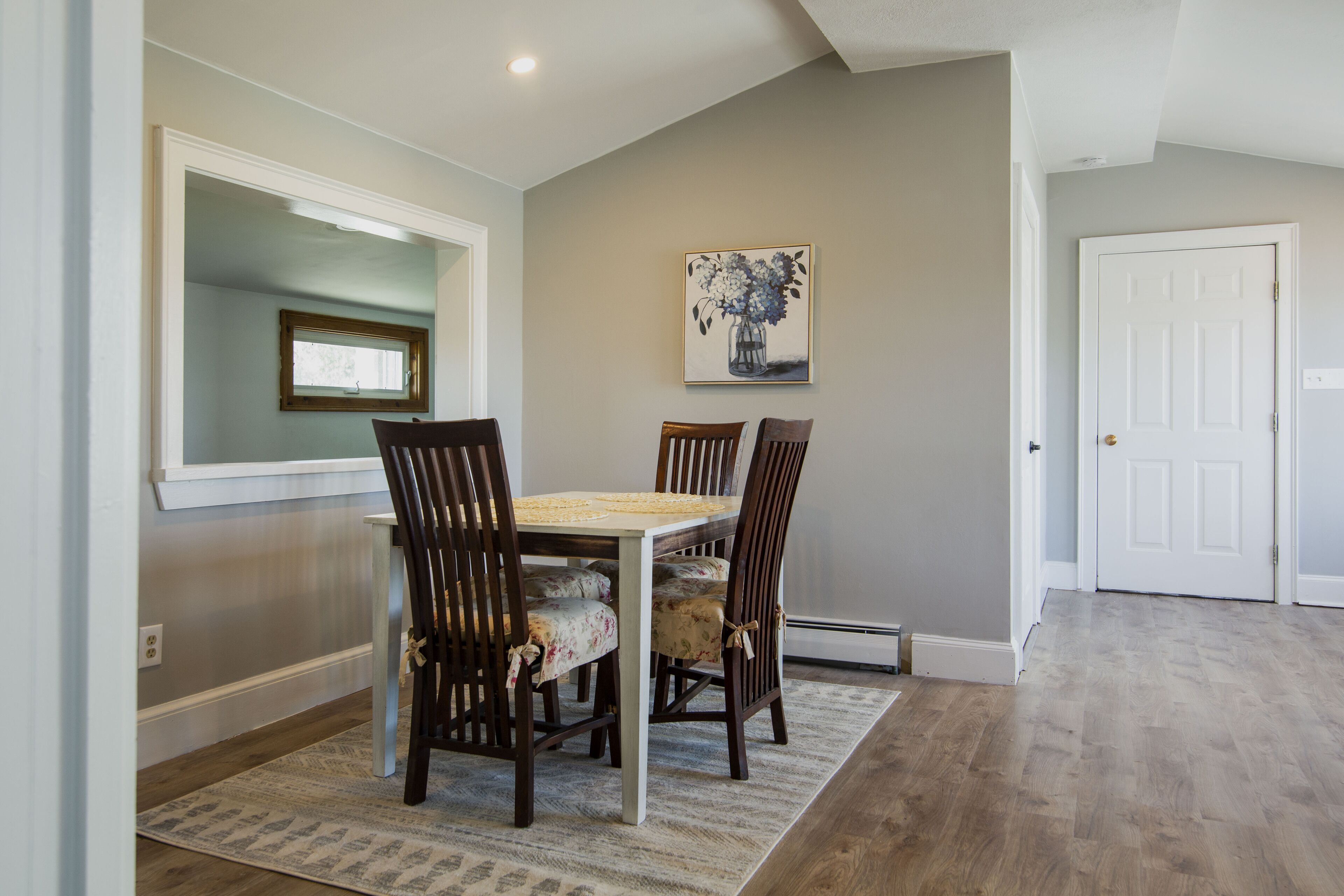 Charming Modern Farmhouse