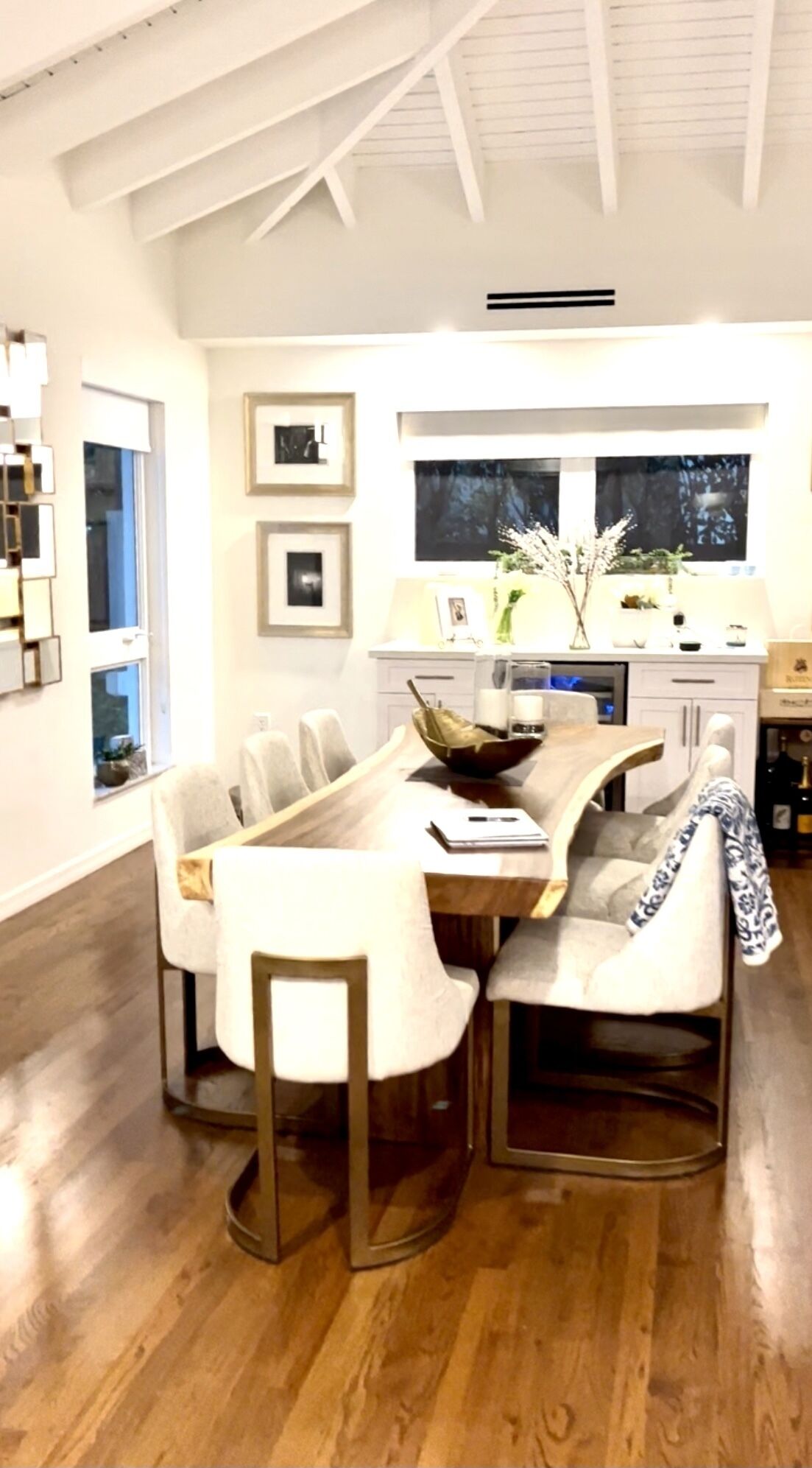 Beautiful Miami home, updated chefs kitchen, private pool, lots of entertainment