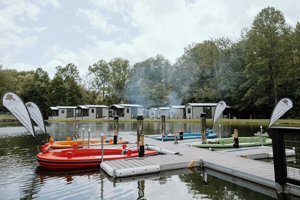 Marina - Ivy Cabin at Creekside Hideaway (Gatlinburg)