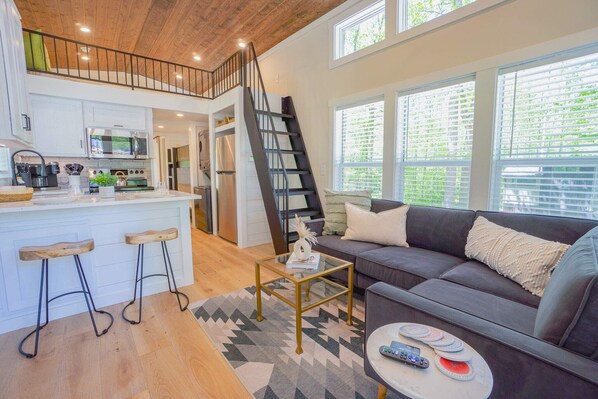 Televisión, chimenea