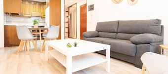 Cimadevilla II Apartment