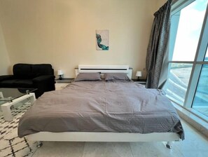 1 bedroom - Studio | Steps from Downtown (Business Bay)