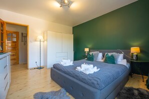 2 habitaciones, wifi gratis y ropa de cama 