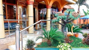Quầy tiếp tân