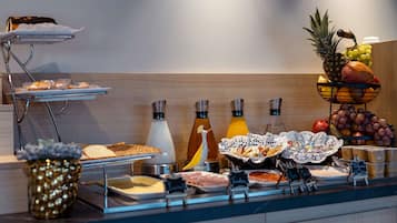 Daily buffet breakfast (EUR 12 per person)