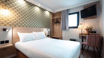 Superior Room, 1 Double Bed | Frette Italian sheets, premium bedding, Select Comfort beds