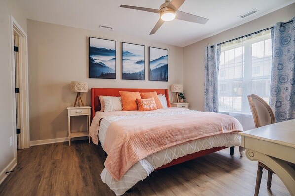 4 bedrooms, iron/ironing board, free WiFi, bed sheets