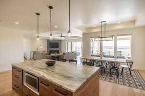 Casa, varias camas (Desert Retreat) | Restaurantes