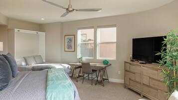 House, Multiple Beds (Around The World At The Ledges) | 5 bedrooms