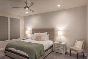 Townhome, Multiple Beds (Poolside Plunge)