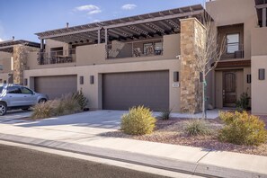 Townhome, Multiple Beds (Pool ParTee Paradise) | Exterior