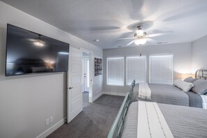 Townhome, Multiple Beds (Pool ParTee Paradise)