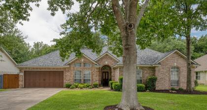 San Gabriel Hideaway