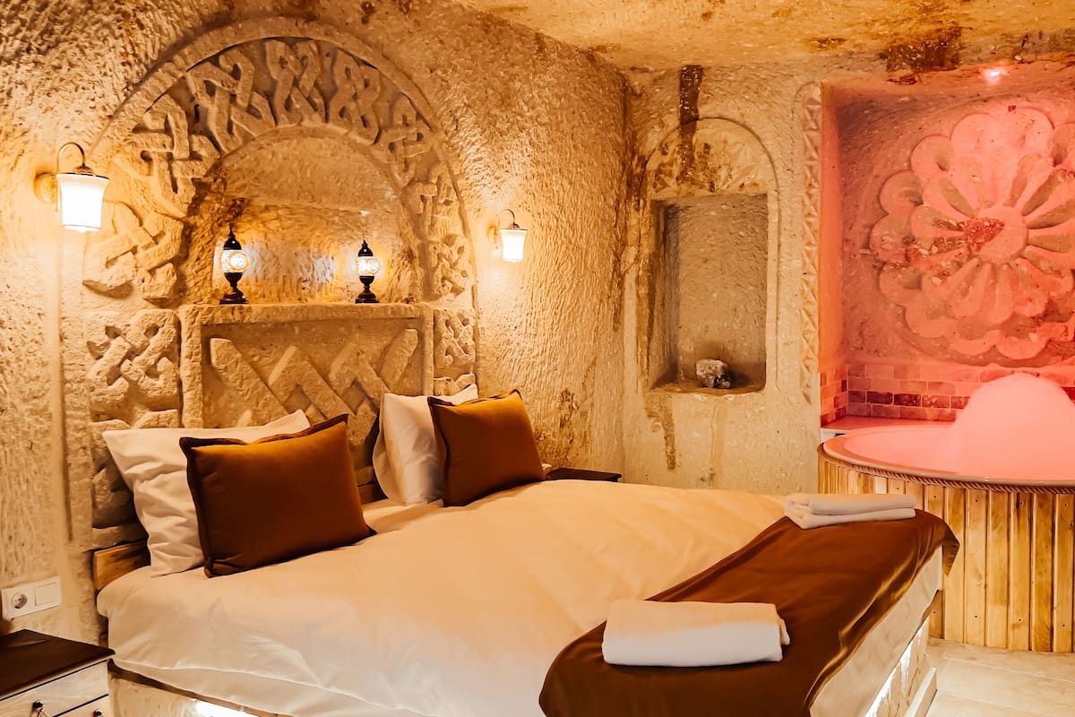 Superior Suite | 1 bedroom, premium bedding, in-room safe, individually decorated