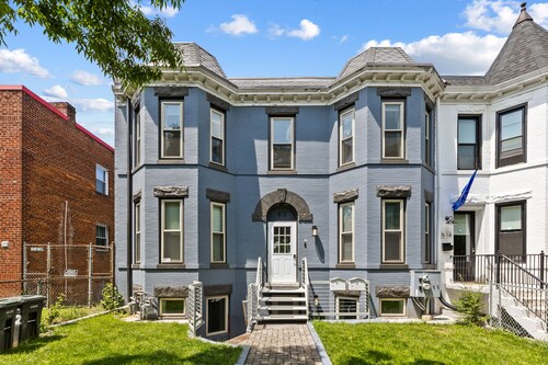 Peaceful Apartment near The Capitol