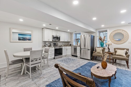 Peaceful Apartment near The Capitol