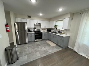 Private kitchen - Haven 3 KINGS EWR /NYC downtown Newark (Newark)