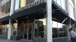 Exterior detail - Haven 3 KINGS EWR /NYC downtown Newark (Newark)