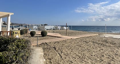 Ref 290: Townhouse with roof terrace ,pool sea view,& easy walk to the beach.