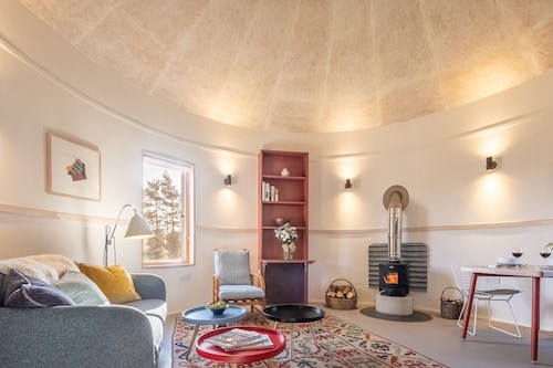 Extraordinarily converted grain stores - The Silos