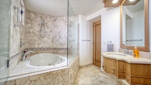 Shower, hair dryer, towels, soap - MILLION DOLLAR VIEW PENTHOUSE 2BDR, 2 BTH  (Cabo San Lucas)