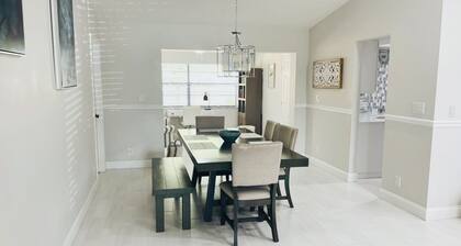 Private Retreat+Fast Wi-Fi+12m~ Beach+Game Room+Golf+6m~Sawgrass Mills Mall