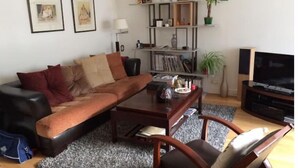 تلفزيون ذكي، مشغل دي في دي، كُتُب، طابعة
